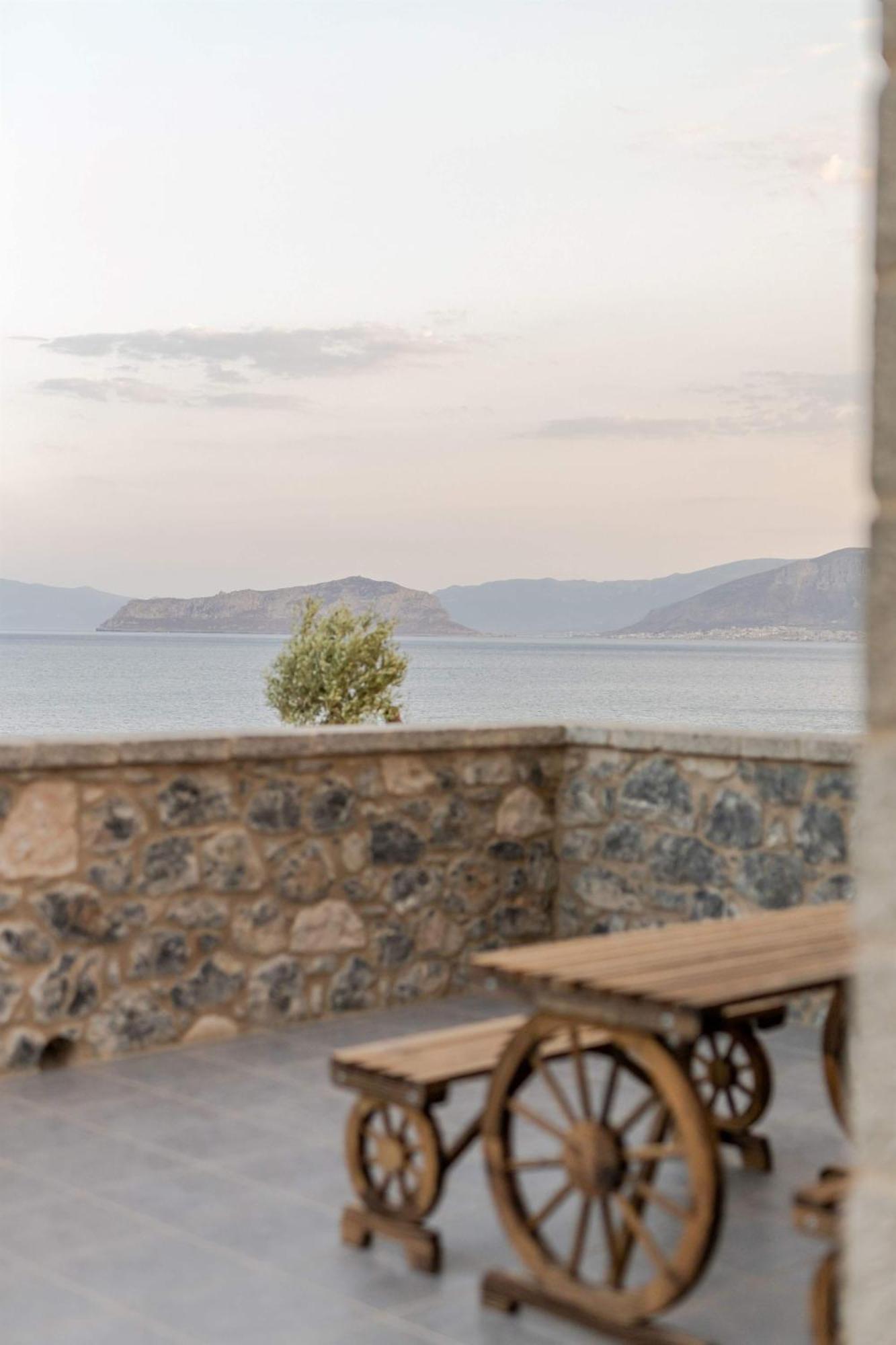 Katerina'S Villas - Monemvasia Beachfront Stone Paradise Buitenkant foto